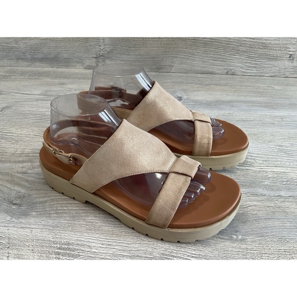 Vionic Shoes - Vionic Womens Alondra Lug Gold Metallic Adjustable Ankle Strap Sandal Size 9.5 M